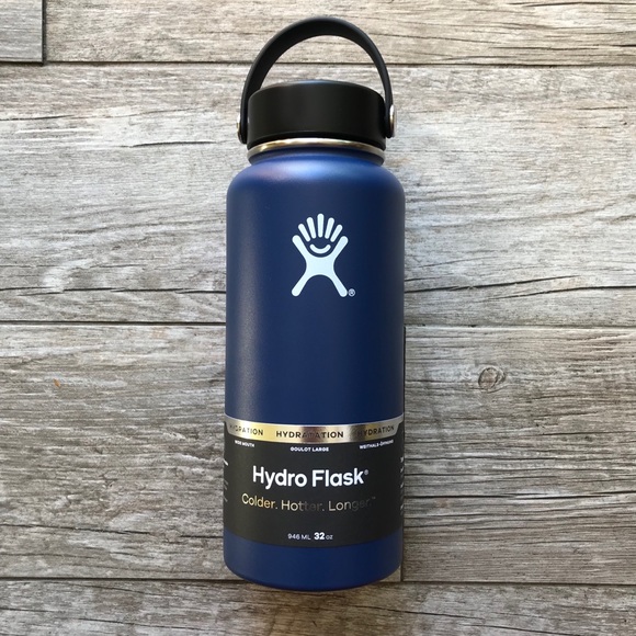 navy blue 32 oz hydro flask